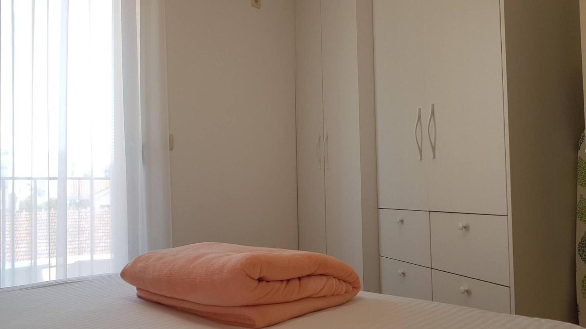 Cozy In Center With Mountain Views * Budva