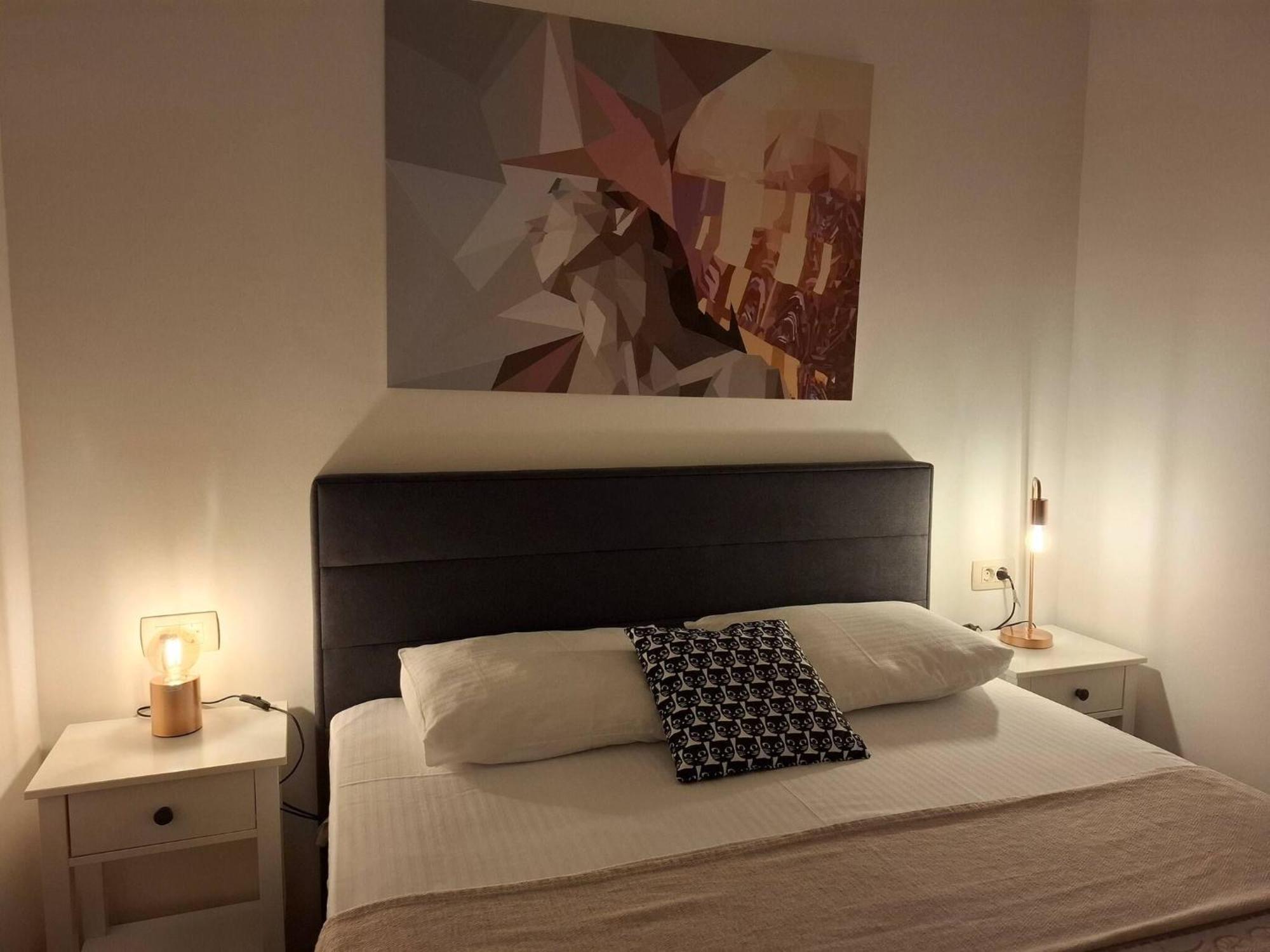 Cozy In Center With Mountain Views * Budva